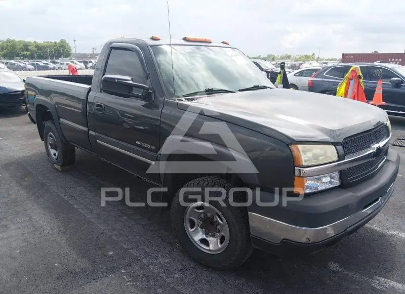 2003 Chevrolet Silverado photo