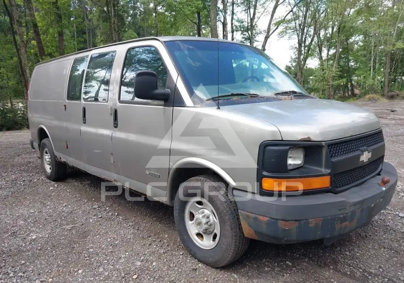 2003 Chevrolet Express фото