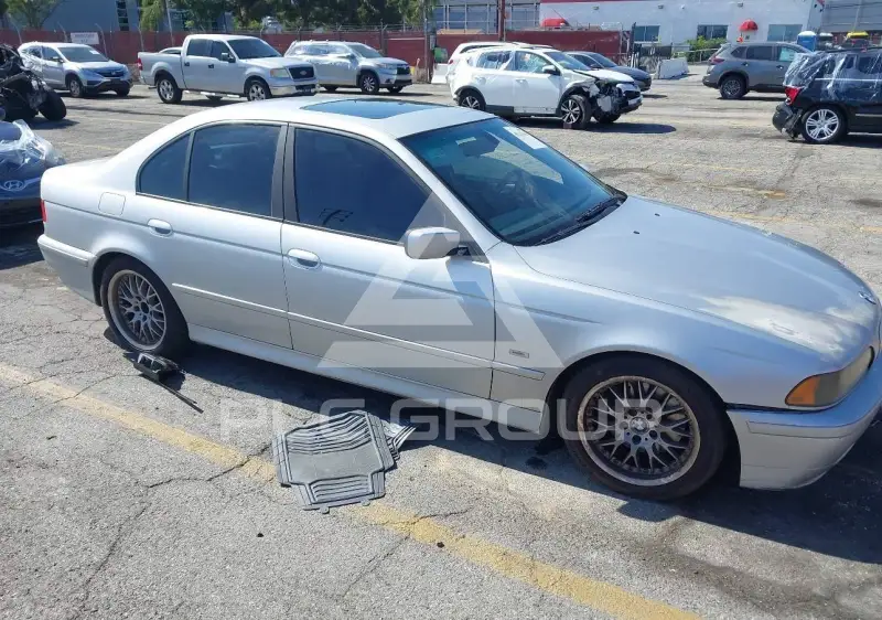 2003 BMW 530 photo