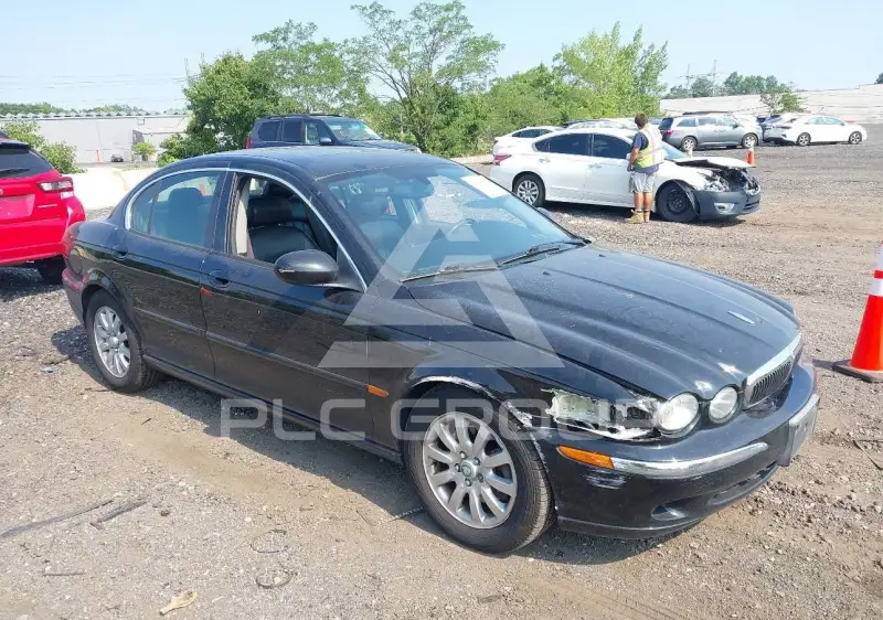 2003 Jaguar X-TYPE photo