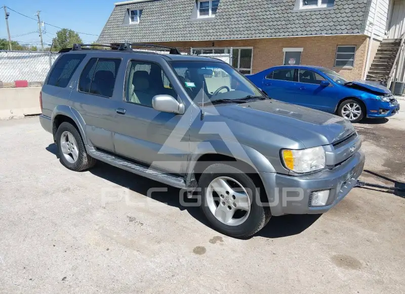 2003 Infinity QX40 photo