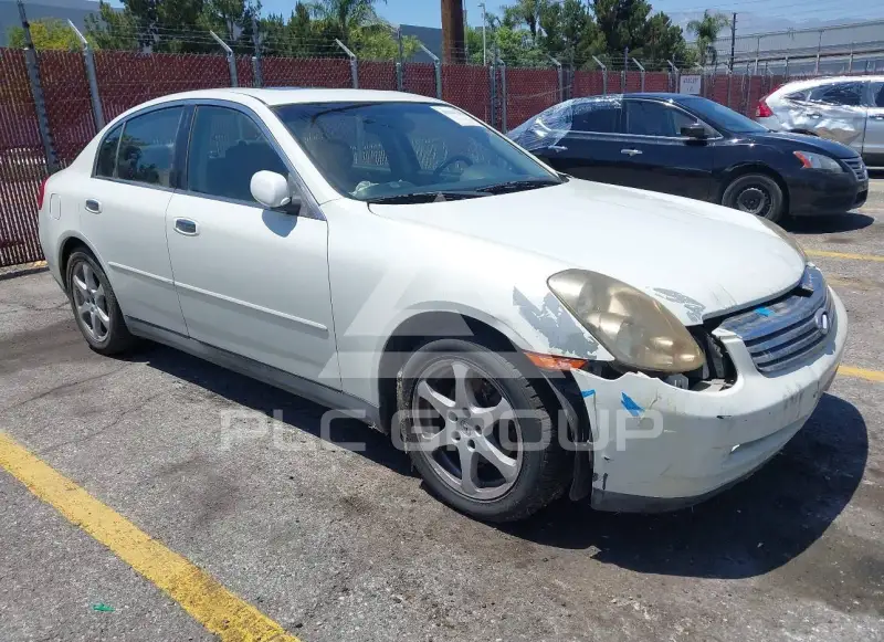 2003 Infinity G35 photo