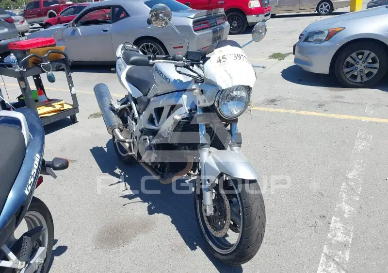 2003 Suzuki SV650 фото