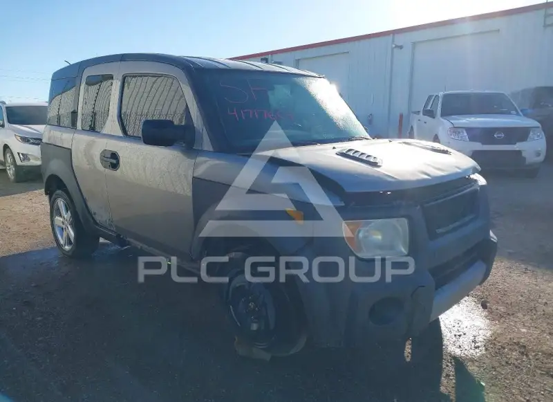 2003 Honda ELEMENT photo