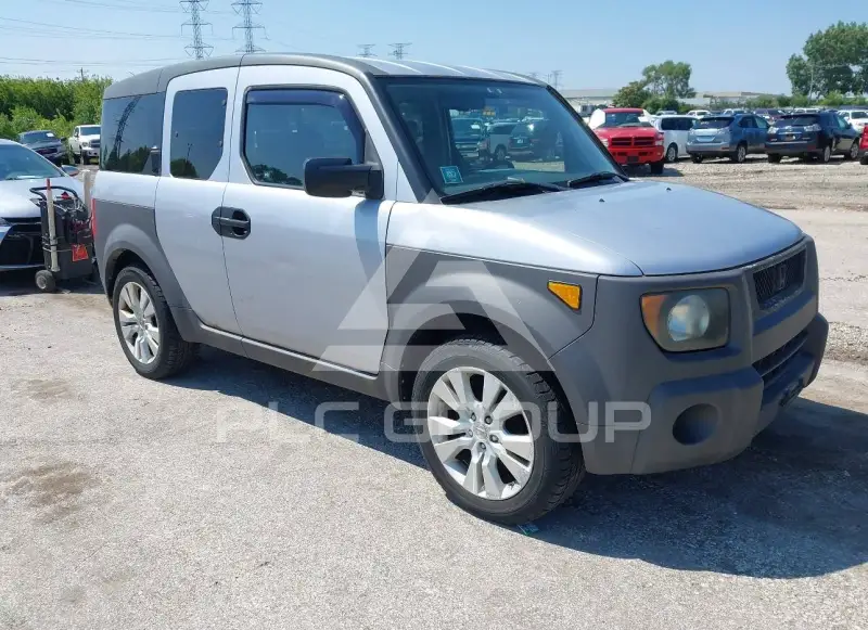 2003 Honda ELEMENT photo