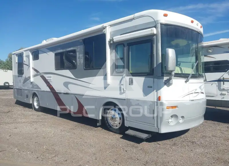 2003 Freightliner Chassis фото