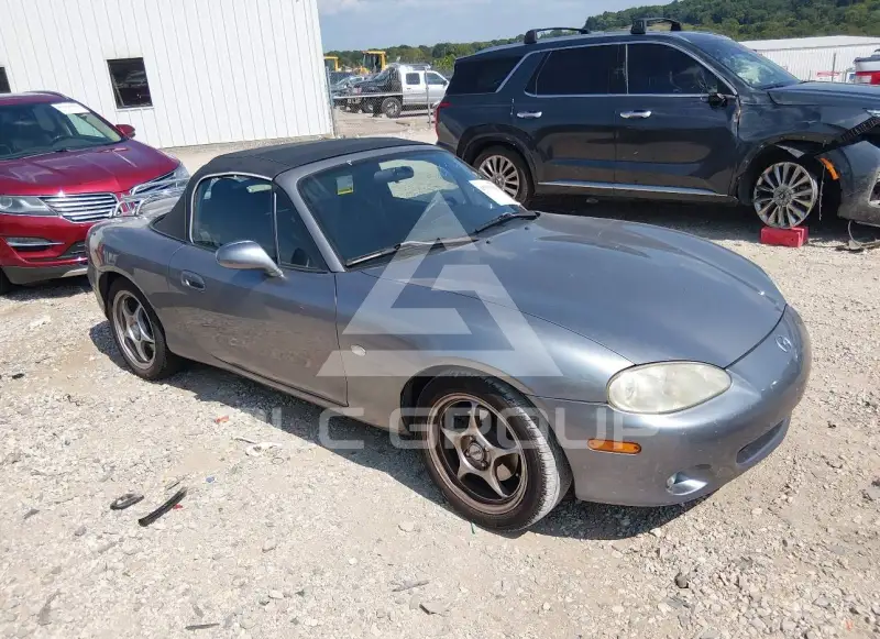 2003 Mazda MX-5 photo