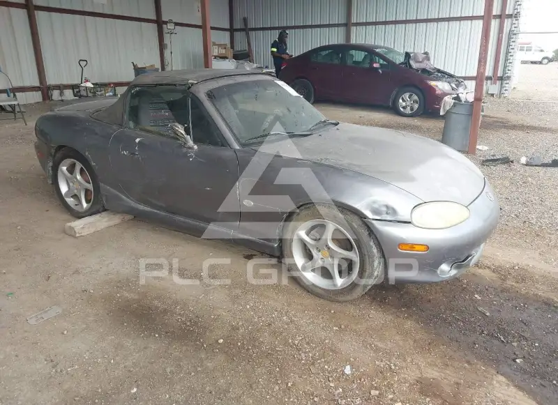 2003 Mazda MX-5 photo