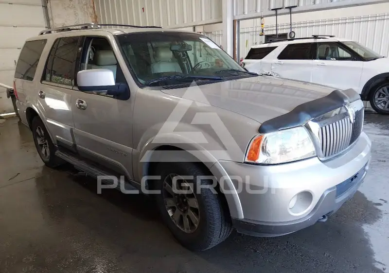 2003 Lincoln NAVIGATOR фото
