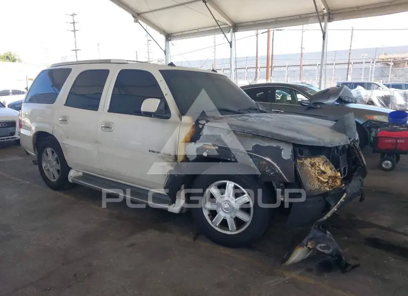 2003 Cadillac ESCALADE photo
