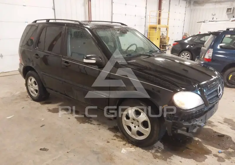 2003 Mercedes Benz ML 320 фото