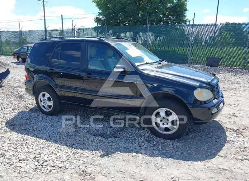 2003 Mercedes Benz ML 320 photo