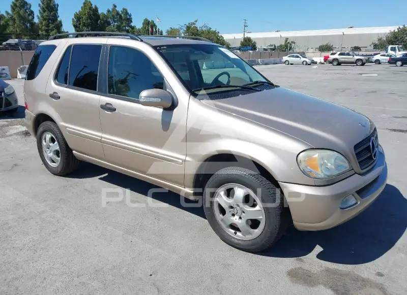 2003 Mercedes Benz ML 320 photo