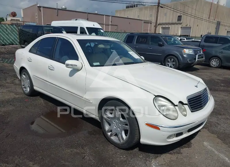 2003 Mercedes Benz E 320 фото
