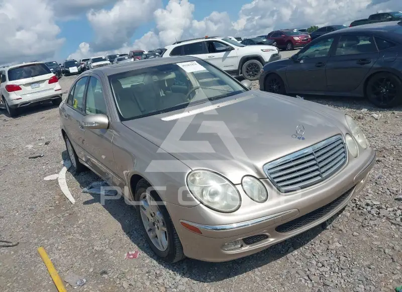 2003 Mercedes Benz E 320 фото