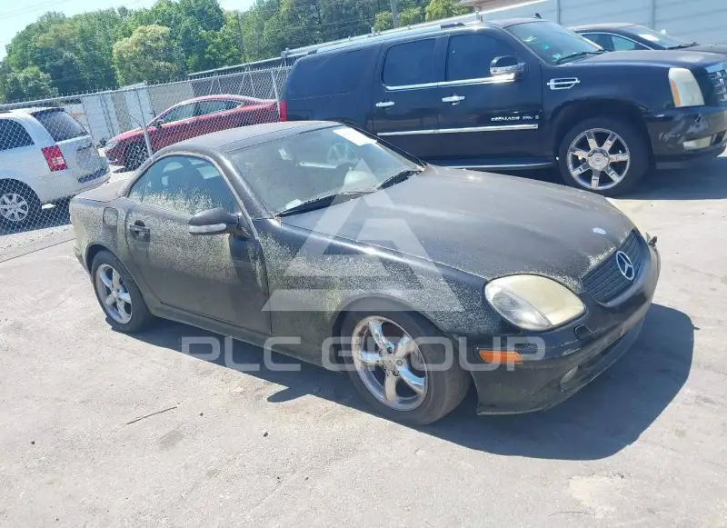 2003 Mercedes Benz SLK 320 photo