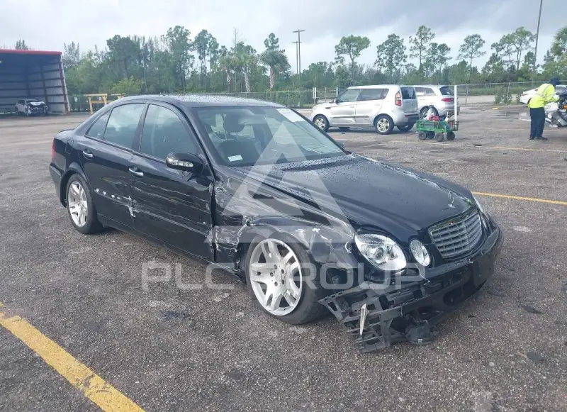 2003 Mercedes Benz E 500 photo