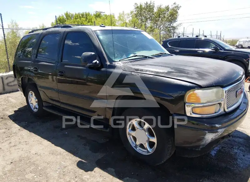 2003 GMC YUKON фото