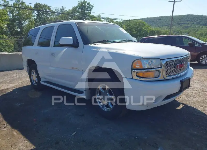 2003 GMC YUKON фото