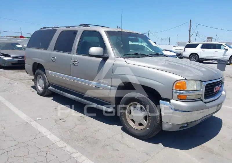 2003 GMC YUKON фото