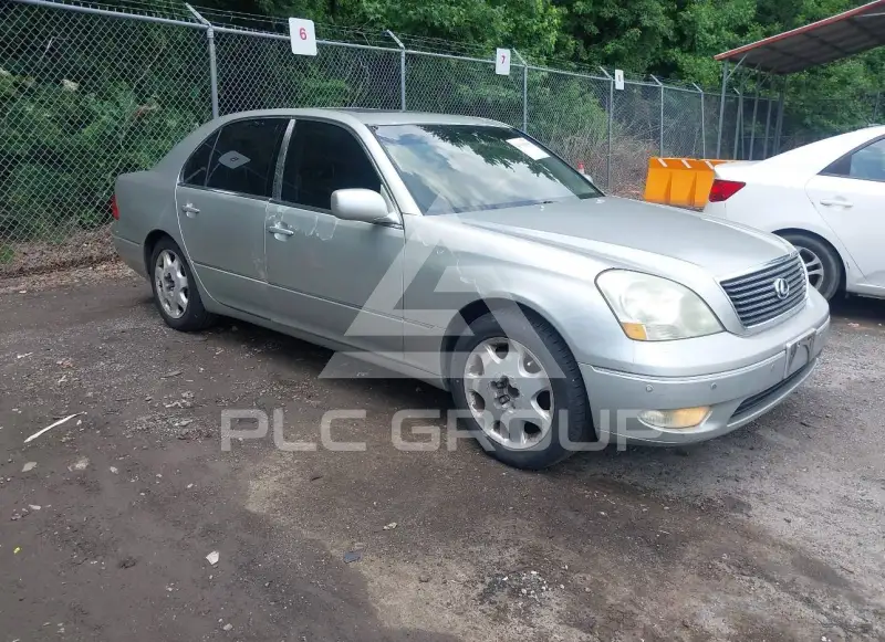 2003 Lexus LS430 фото