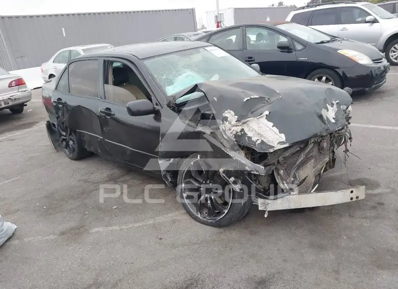 2003 Lexus IS300 photo