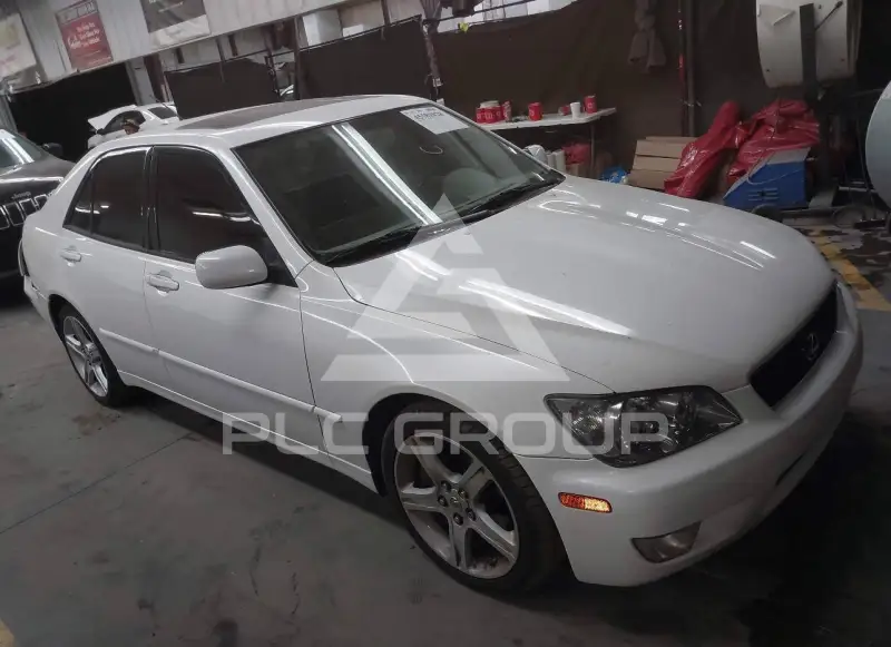 2003 Lexus IS300 photo