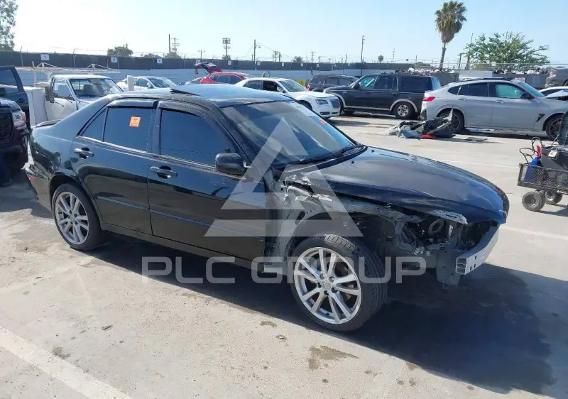 2003 Lexus IS300 photo