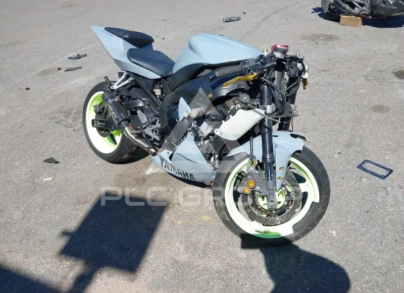 2003 Yamaha YZFR1 фото