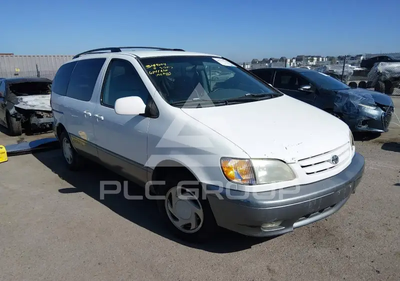 2003 Toyota SIENNA фото