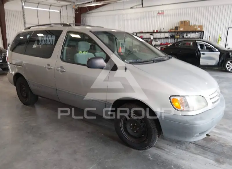 2003 Toyota SIENNA фото