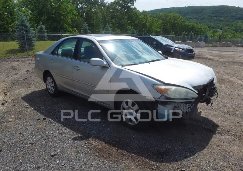 2003 Toyota CAMRY фото
