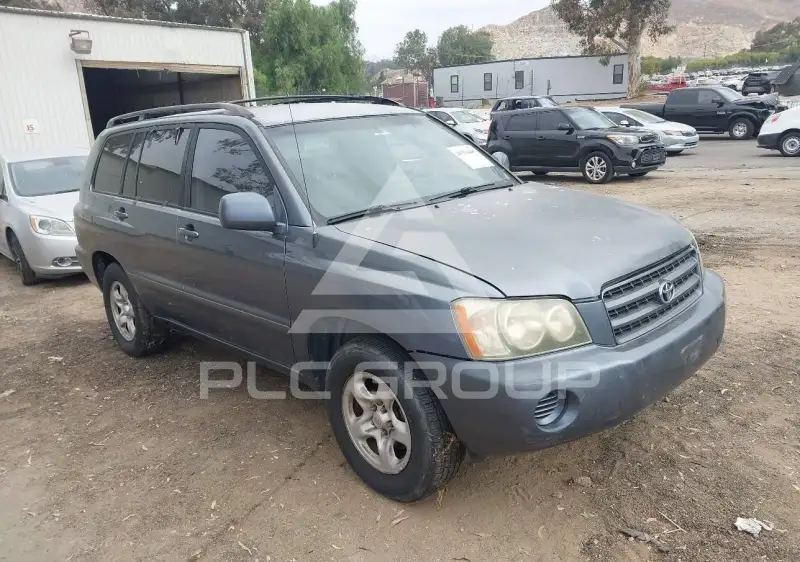 2003 Toyota Highlander фото