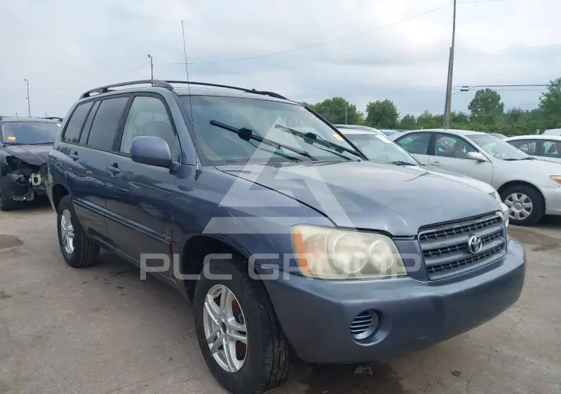2003 Toyota Highlander фото
