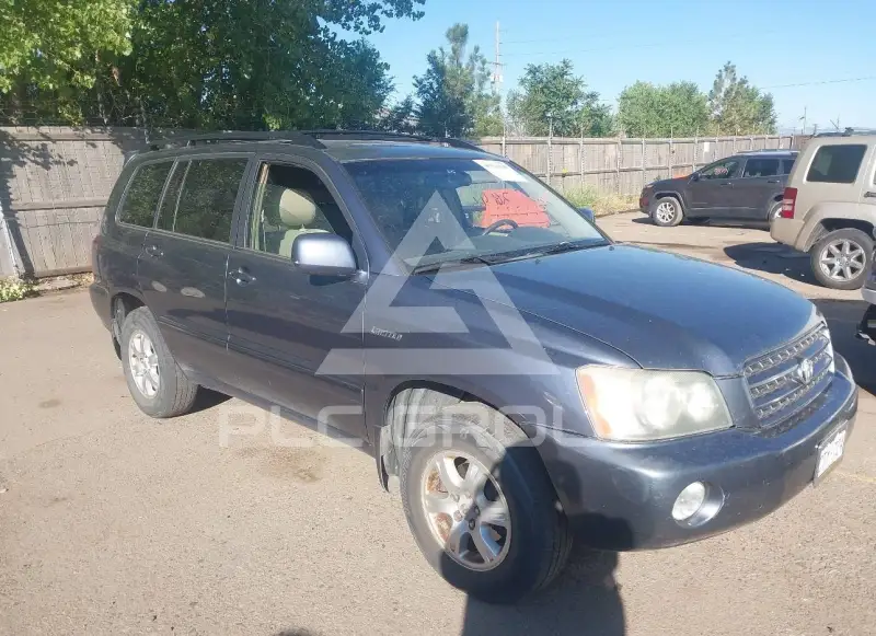 2003 Toyota Highlander photo