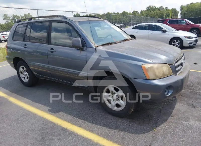 2003 Toyota Highlander фото