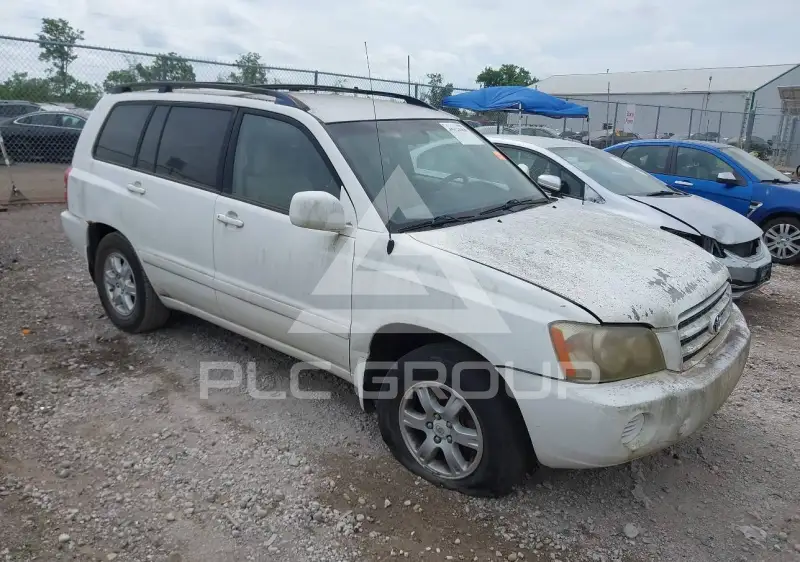 2003 Toyota Highlander photo