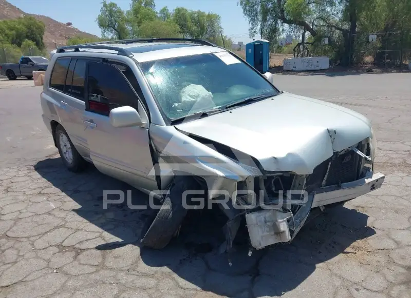 2003 Toyota Highlander фото
