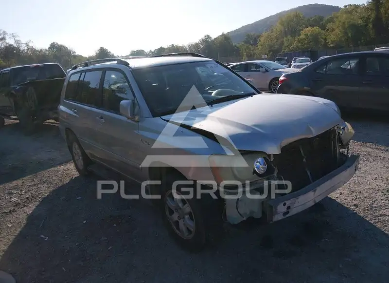 2003 Toyota Highlander photo