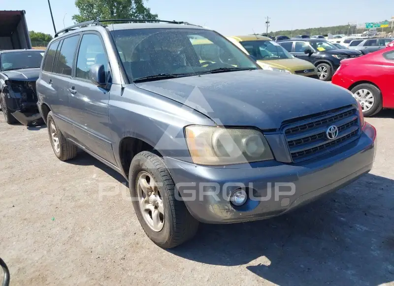 2003 Toyota Highlander photo
