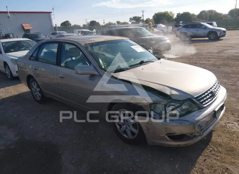 2003 Toyota AVALON photo