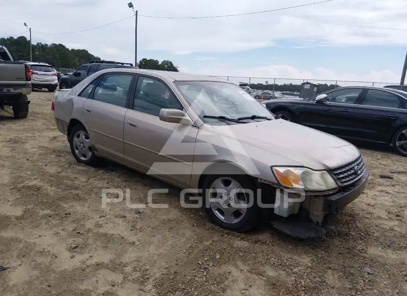 2003 Toyota AVALON photo