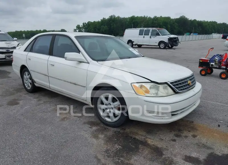 2003 Toyota AVALON photo