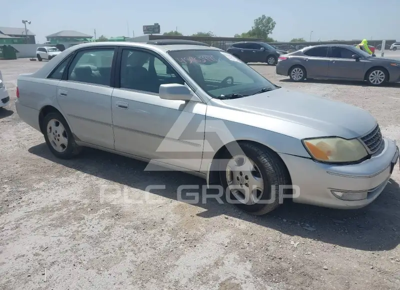 2003 Toyota AVALON фото