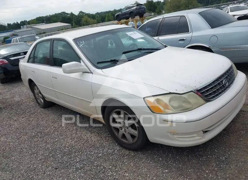 2003 Toyota AVALON photo