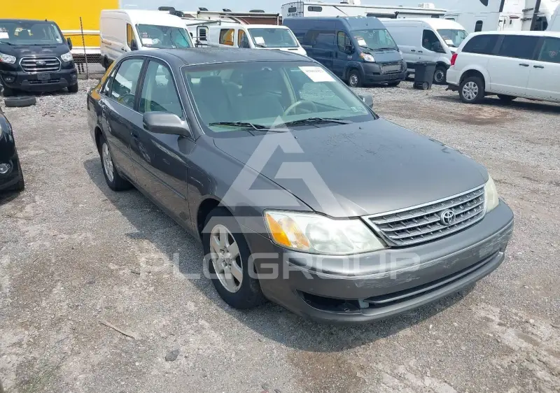 2003 Toyota AVALON photo