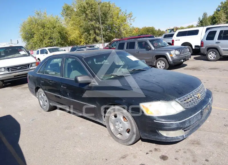 2003 Toyota AVALON фото