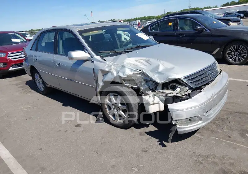 2003 Toyota AVALON фото