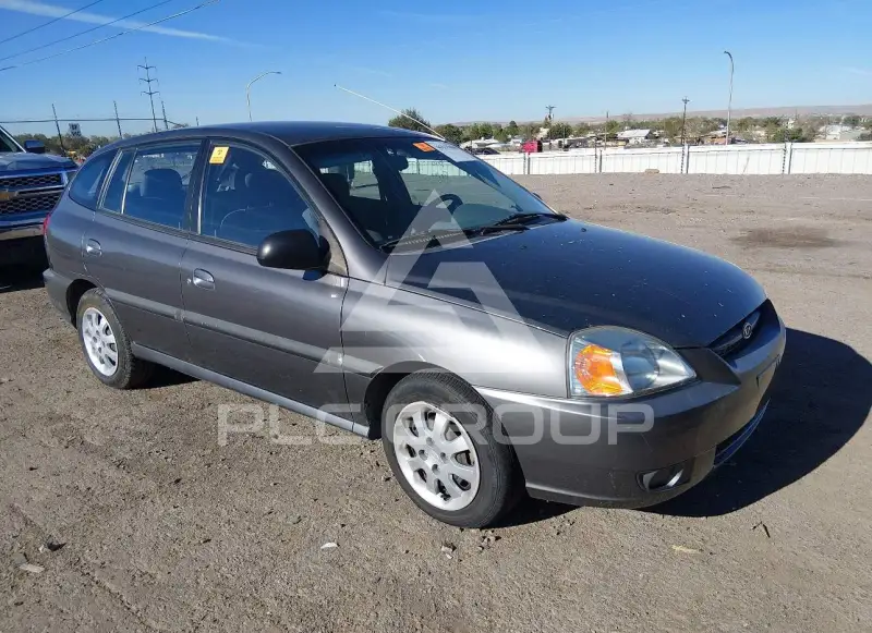 2003 KIA Rio photo