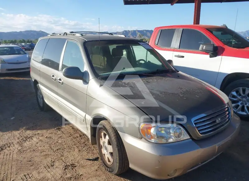 2003 KIA Sedona фото